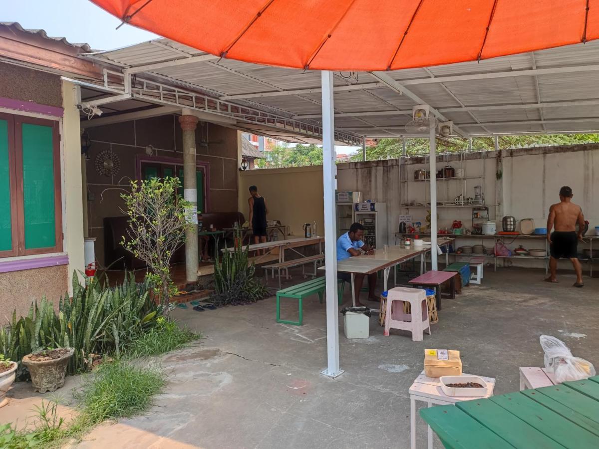 Vernice Backpacker Hostel Viêng Chăn Ngoại thất bức ảnh