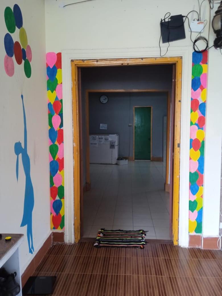 Vernice Backpacker Hostel Viêng Chăn Ngoại thất bức ảnh
